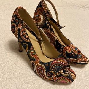 Paisley heels never worn. Open toed with ankle strap